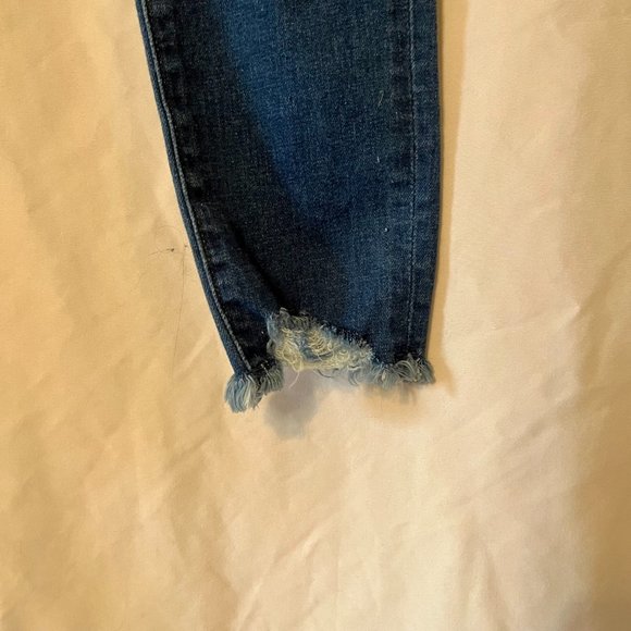 NWT LOFT Skinny Crop, Slim Pocket Jeans, 26" Inseam, Size 2 - Picture 7 of 10